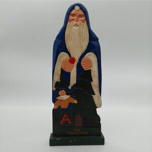 Carved Wooden Santas of the World Yugoslavia 1910 Santa Figurine Mercuries 1994